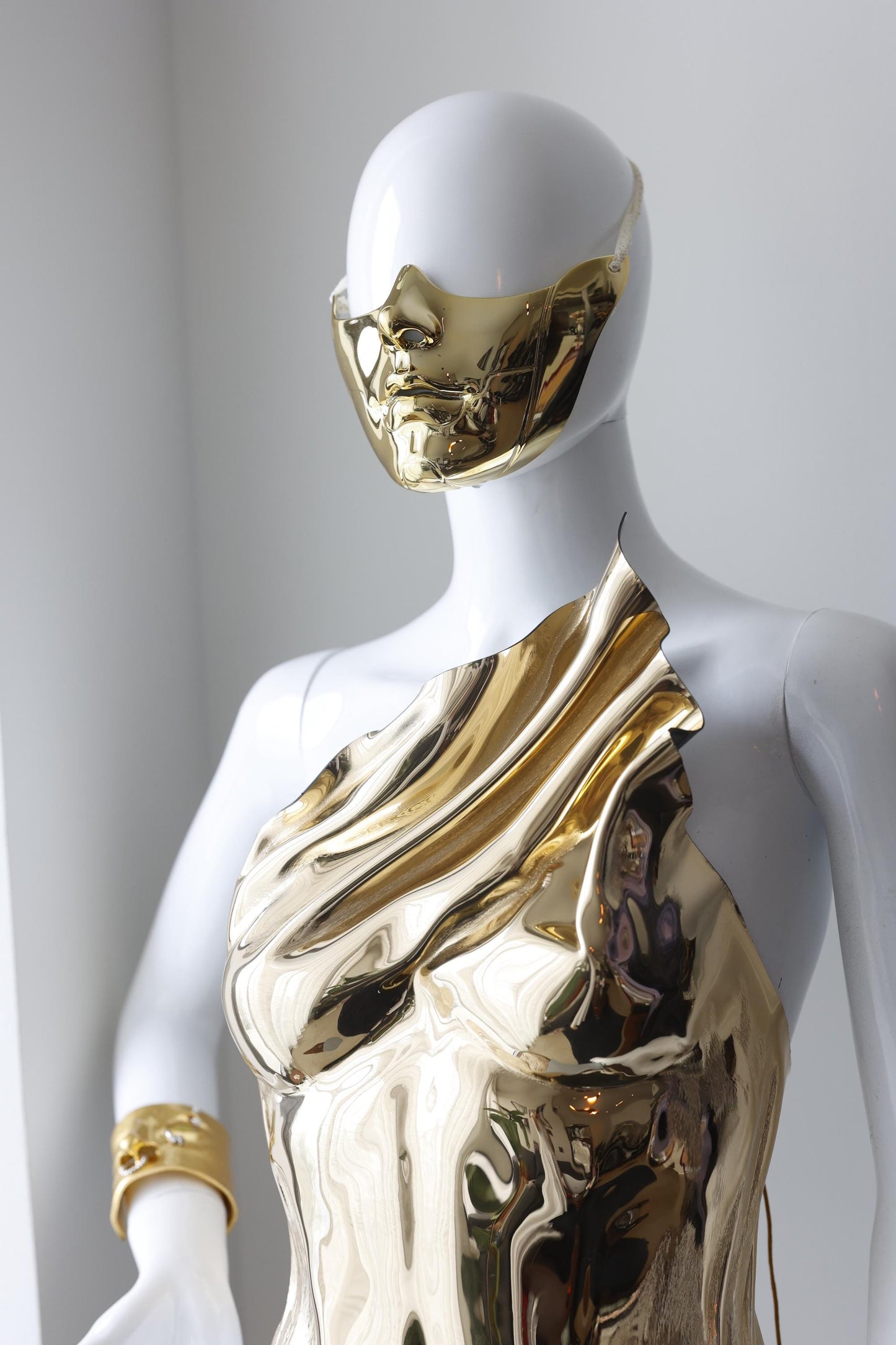 Half face golden mask for masquerade and parties, special events accessories, photoshoot accessories