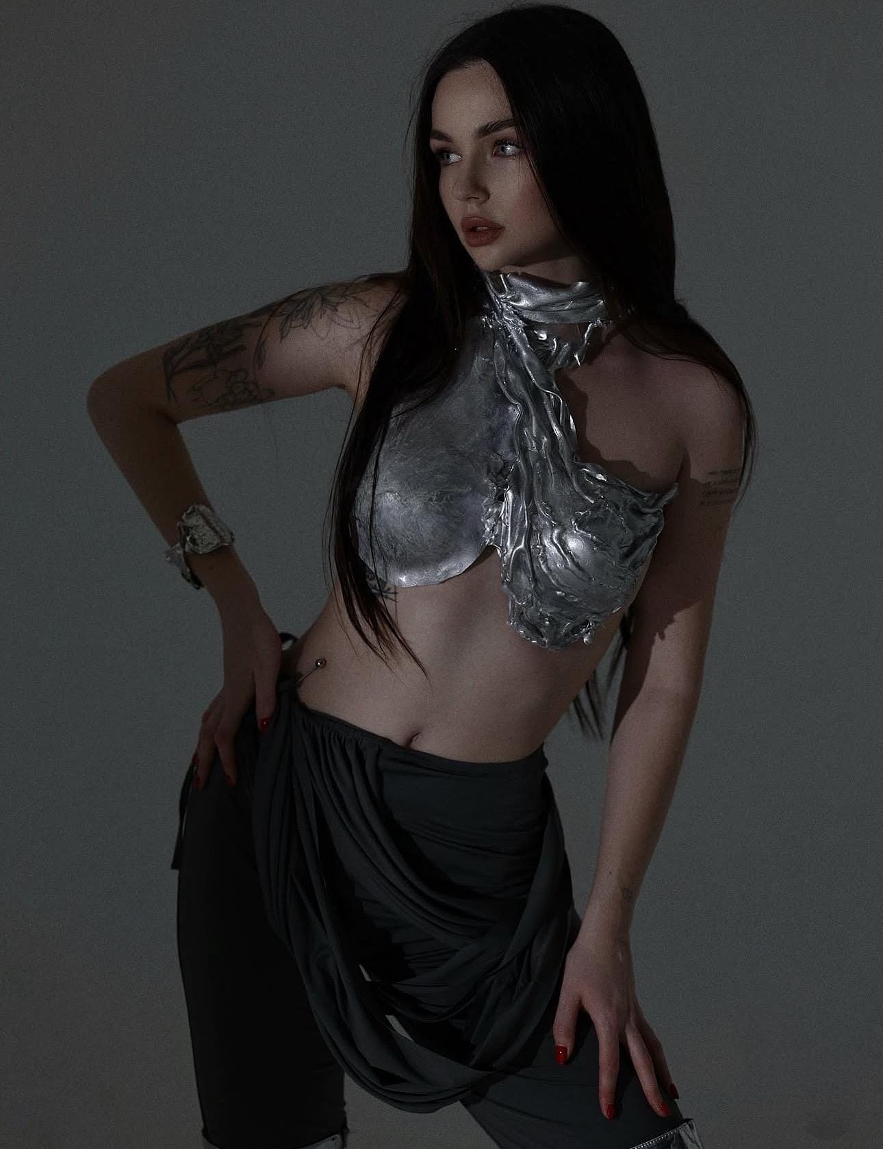 Custom Chrome Armor Corset Bustier Top, Cosplay Breastplate Armor Costume, Metal Bra Festival Outfit, Goddess Acrylic Bustier, Handmade top