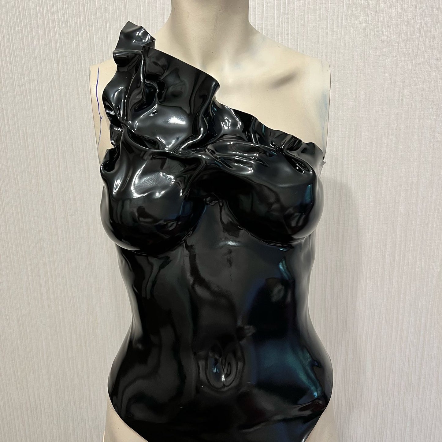 Black armor corset