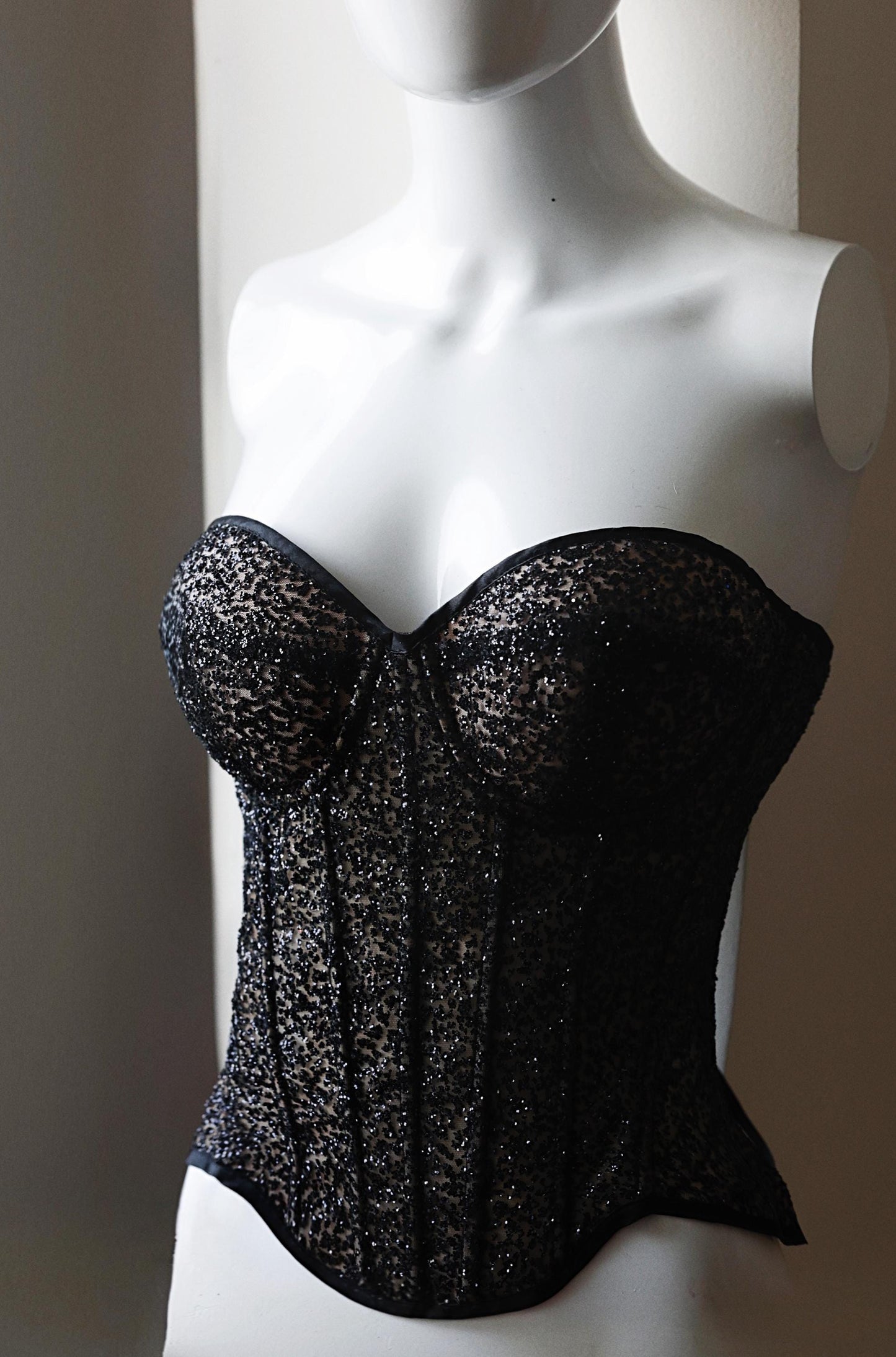 Black shiny beads corset, sparkling princess corset with cups, prom dress, stage performance outfit, custom corset over bust top
