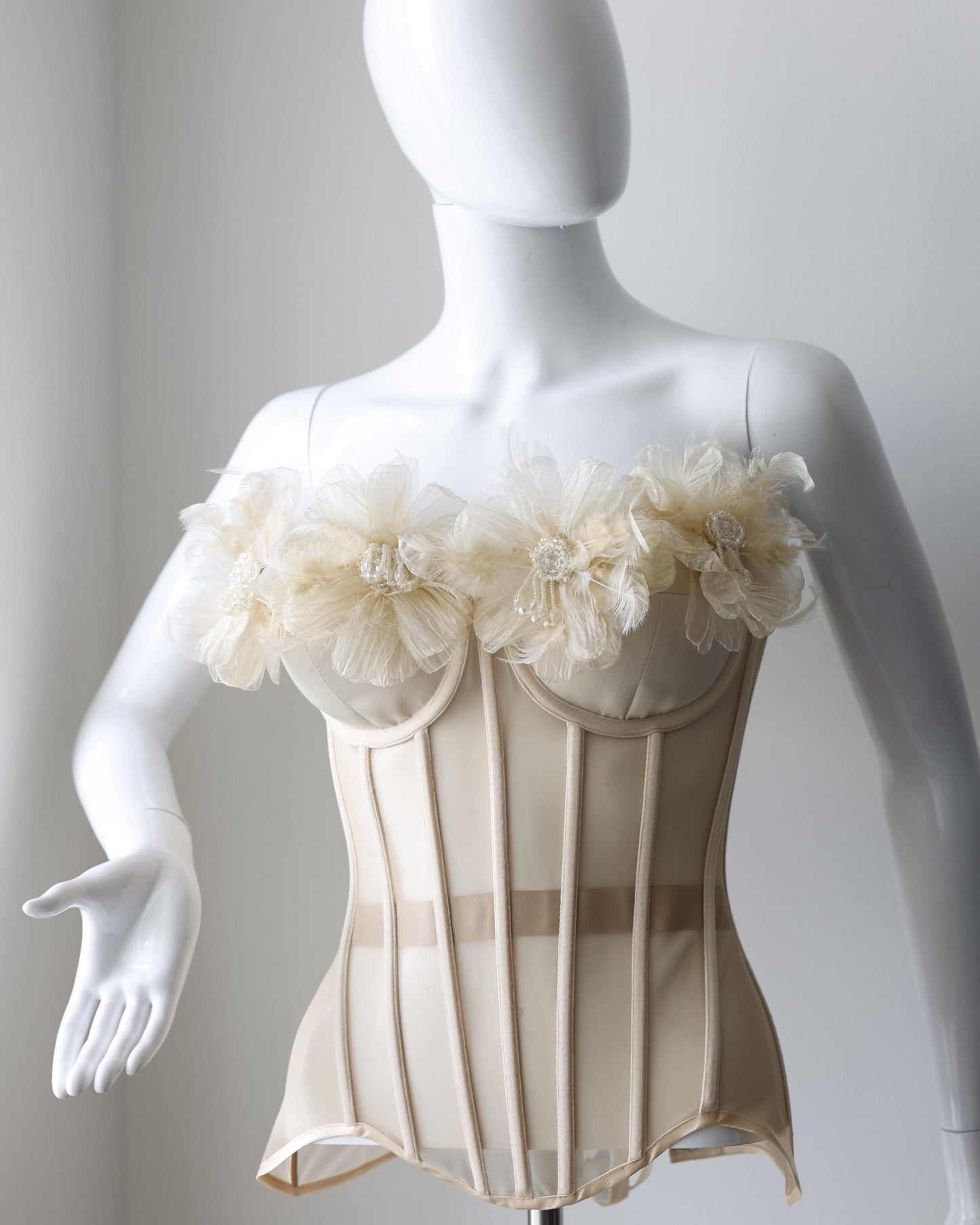 Beige corset Peony